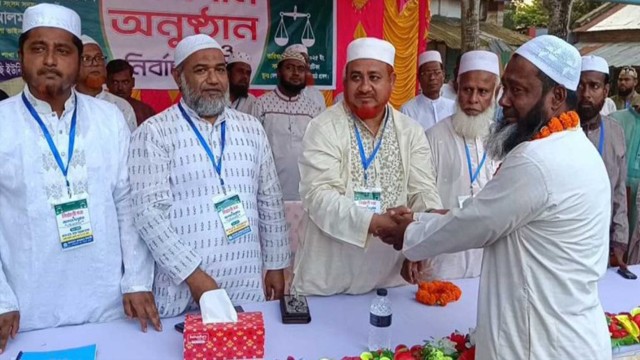 চুয়াডাঙ্গায় বিএনপির ৪ শতাধিক নেতাকর্মীর জামায়াতে যোগদান