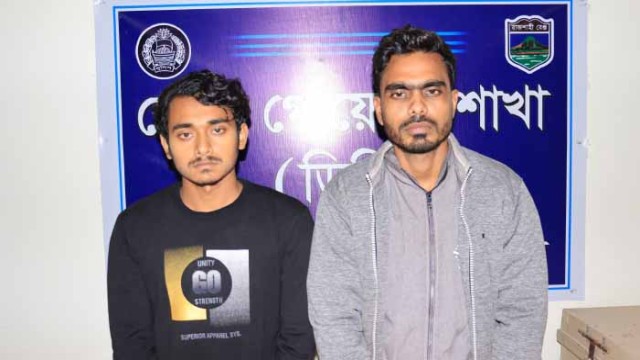 নাচোলে জোড়া খুনের ঘটনায় দুই আসামী গ্রেফতার