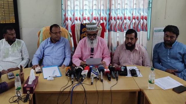 সোনামসজিদ স্থলবন্দরে পেঁয়াজ আমদানিতে সিন্ডিকেট আশঙ্কা, আইপি উন্মুক্তের দাবি